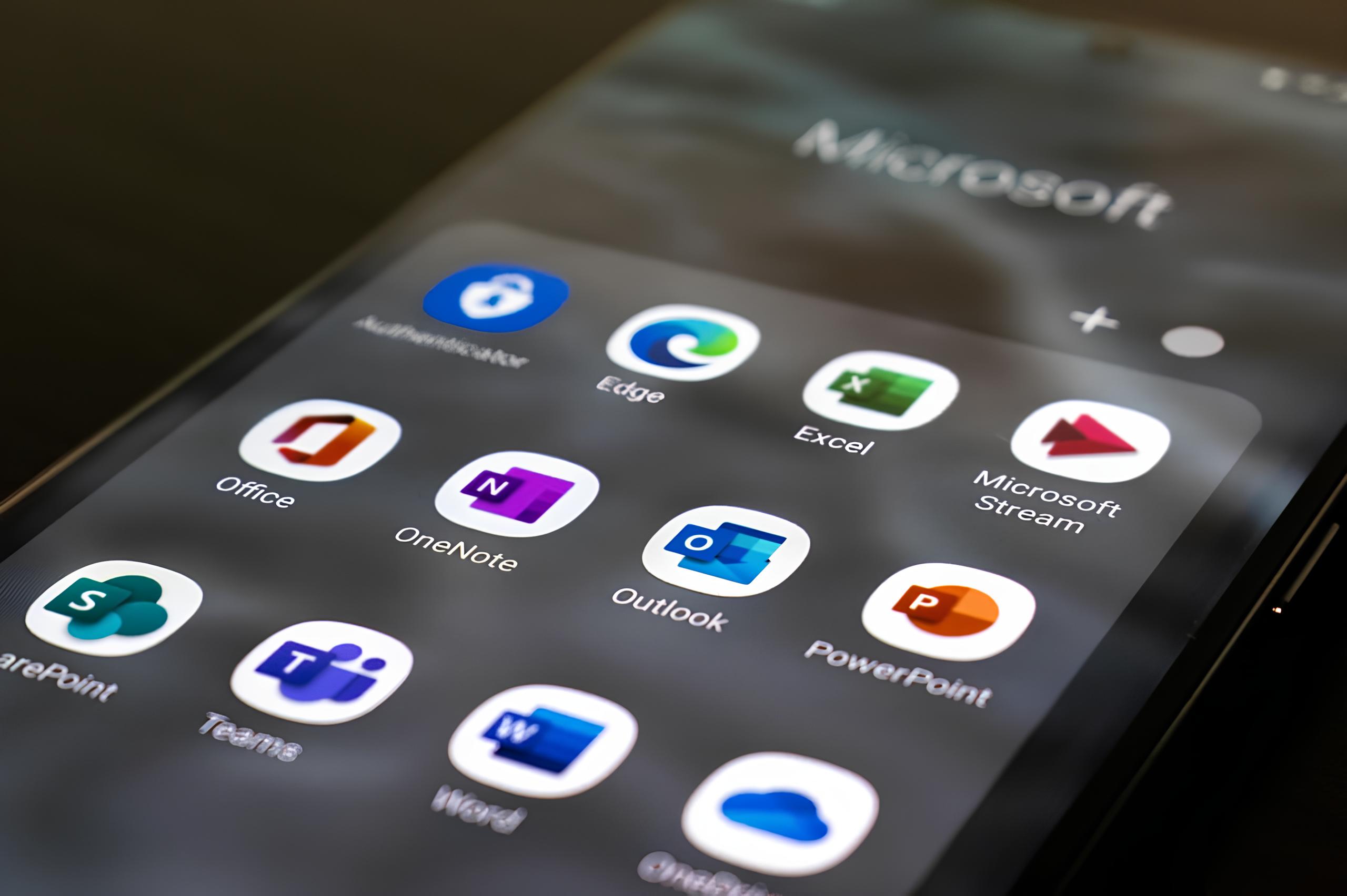 Pentingnya Office Application dalam Dunia Pendidikan dan Bisnis